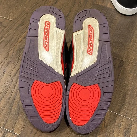 Jordan Men's Sneakers in Black and Orange - Picture 5 of 6